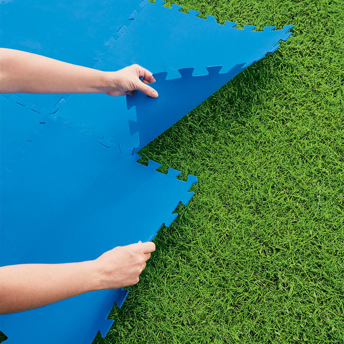 Suelo protector para piscinas desmontables Bestway 50 x 50 cm - Image 2 of 3
